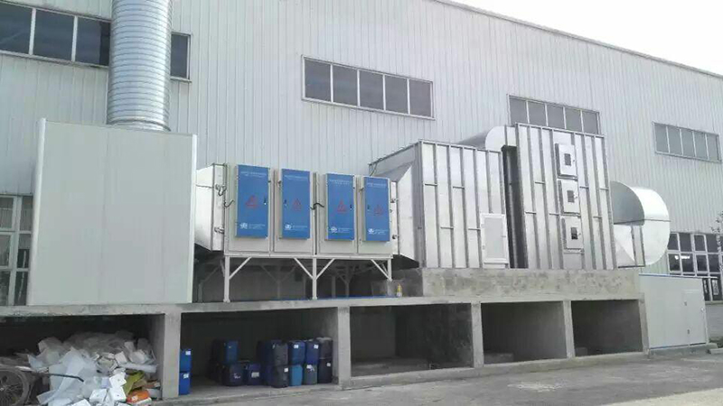 ���µ����Ӵ����豸